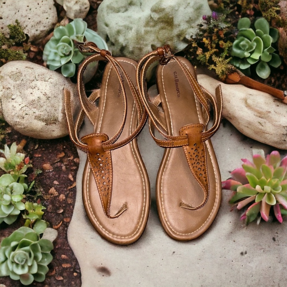 Brown G.H. Bass & CO. Sandals